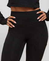 Front waistband detail
